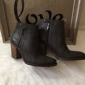 Lucky Brand Brown leather booties